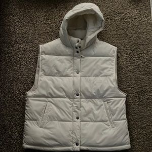 Women’s American Eagle Oversized Puffer Vest Extra Large XL